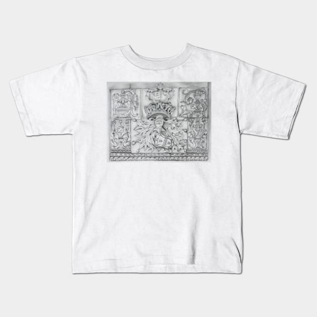 Knight Templars architecture. Cloister. Jerónimos Monastery Kids T-Shirt by terezadelpilar